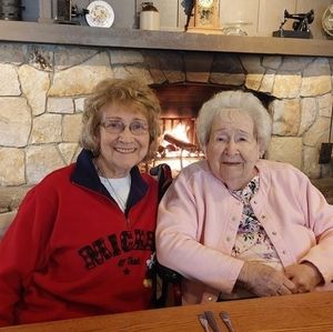 Meet your Posher, Gwen